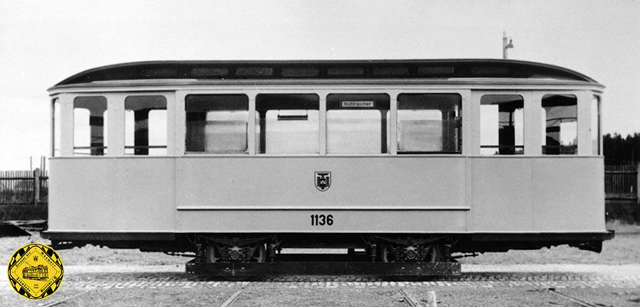 Als Beiwagen für die E-Triebwagen wurden 1925 die e 1.48 Beiwagen von MAN beschafft. 1943 vielen 17 Beiwagen dem Krieg zum Opfer. Ihre Fahrgestelle und Rahmen wurden 1944 für den Neubau der g 1.48 Beiwagen verwendet. BW 1136