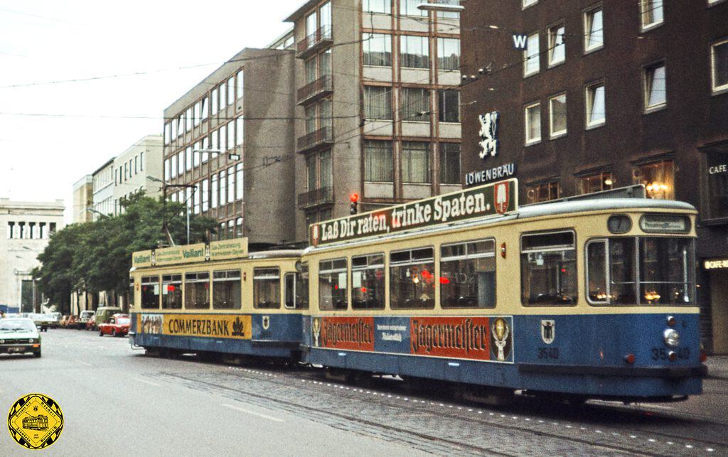 Mit den zwischen 1963 und 1964 gelieferten 45 Beiwagen der Baureihe m 5.65, die als Beiwagen der gleichzeitig gelieferten M 5.65-Triebwagen 975-1019 dienten, schlossen die Stadtwerke München - Verkehrsbetriebe die Beschaffung der bewährten Lenkdreiachser ab.