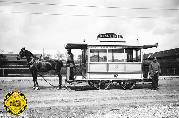 Zwischen 1876 und 1895 wurden insgesamt 150 geschlossene Pferdebahnwagen beschafft. 