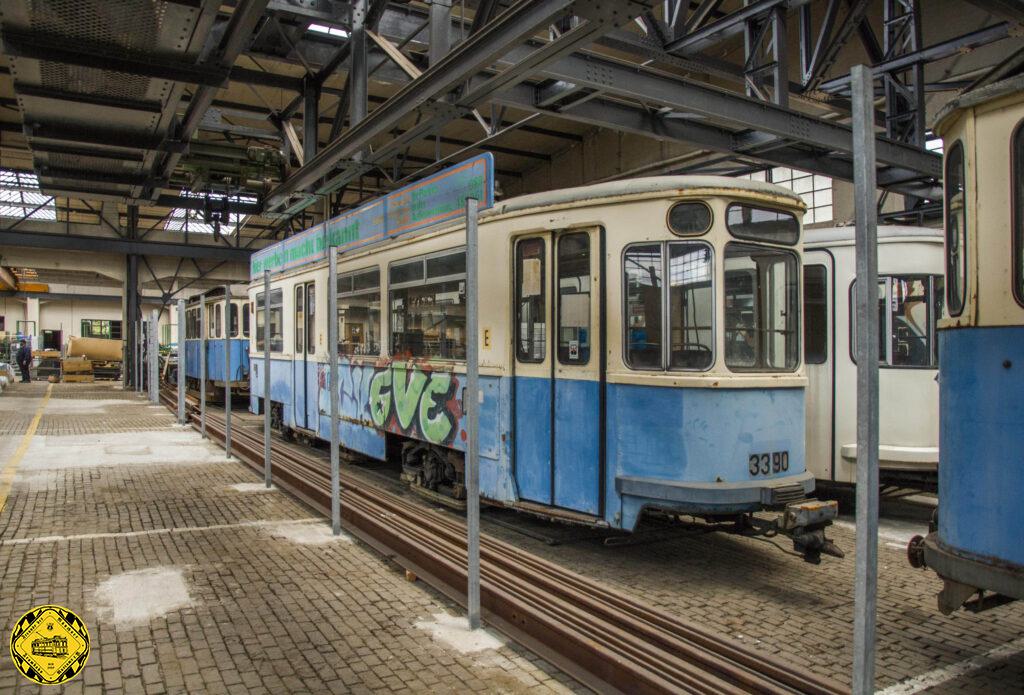 Erhalten geblieben ist der m 3.64 Beiwagen 3390 als einziger Zeuge der ersten Serien M-Wagen.