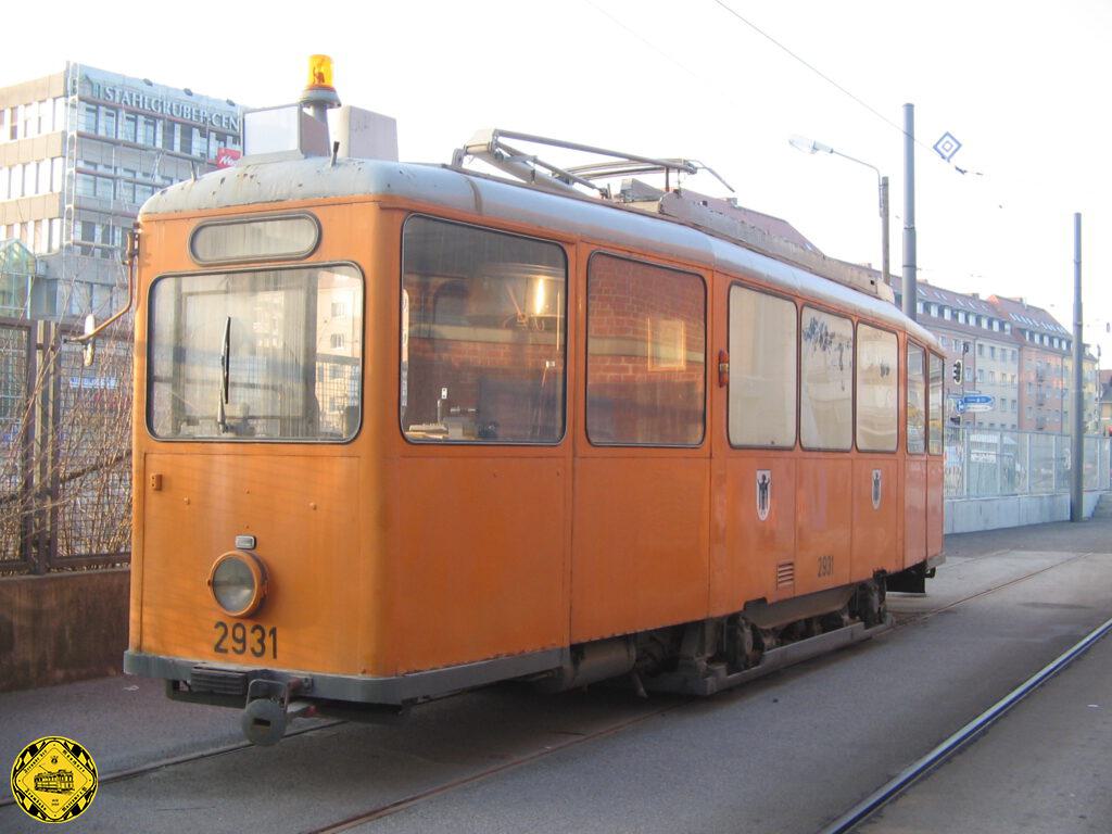 Die Salzstreutriebwagen des Typs SA 2.30 mit den Wagennummern 2930 und 2931 wurden 1973 bis 1975 in der Hauptwerkstätte der Verkehrsbetriebe aus den Heidelberger-Triebwagen 748 und 743 (Typ J 2.30) umgebaut.