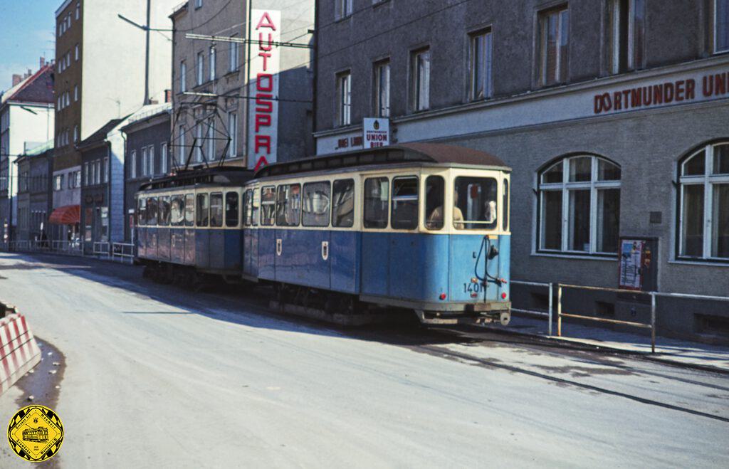 Die Lieferung der f-Wagen ermöglichte es schließlich auch, die letzten der inzwischen völlig veralteten ehemaligen Pferde- und Dampfbahnwagen aus dem Verkehr zu ziehen. BW 1401
