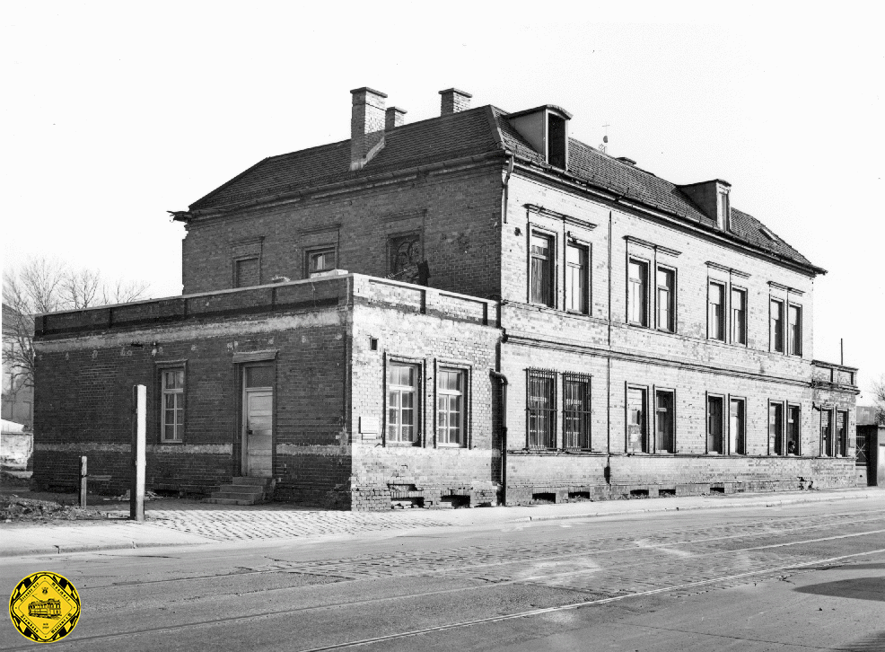 Außenansicht des Betriebsgebäudes des Depots 3 an der Barthstraße.