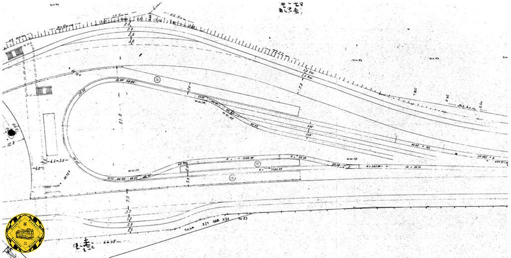 Seit dem 6.November 1962 wurde die Schleife am Botanischen Garten stillgelegt und die neue Schleife Amalienburgstraße mit 2 Hinterstellgleisen in Betrieb genommen