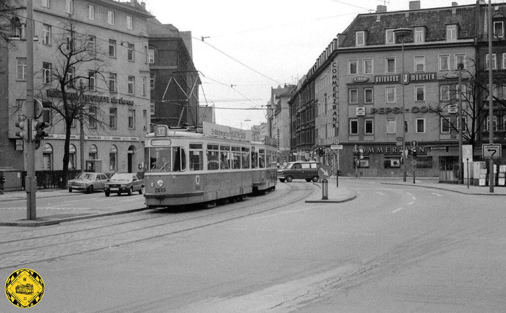 Ein richtiger Langläufer & Stammgast war die Linie 17 am Baldeplatz: vom 11.12.1906 fuhr sie fast 80 Jahre über den Baldeplatz in Ost/West-Richtung.