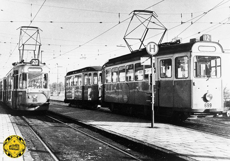Gleichzeitig quasi als Erstausgabe befuhr ab 07.04.1961 die Linie 12 den Effnerplatz auf ihrer Route zum Wettersteinplatz. Ende für die Linie 12 am Effnerplatz war am 20.04.1968.