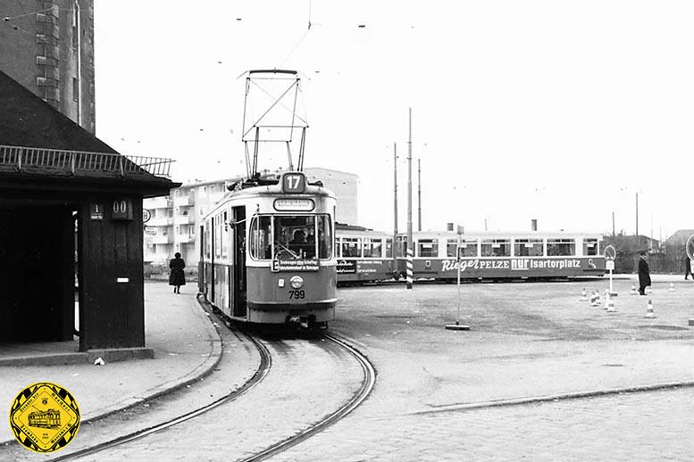 Ein eher kurzes Gastspiel gab die Linie 17 vom 11.04.1965 bis zum 06.03.1967. Dennoch hat unser Fotograf sie in der Wendeschleife erwischt.