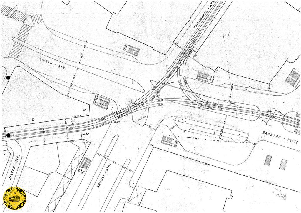 Im Jahr 1967 ist die Strecke durch die Prielmayerstraße zwischen Karlsplatz und Bahnhofplatz nach S-Bahnbau wieder befahrbar.