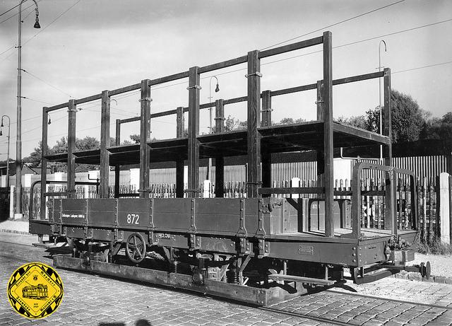 1929 wurden bei Rathgeber zwei neue Niederbordtransportwagen vom Typ q 5.50 gebaut. Der Wagen 872 / 2872 wurde bis 1953 immer wieder als Behelfsturmwagen für Unterführungen eingesetzt. 