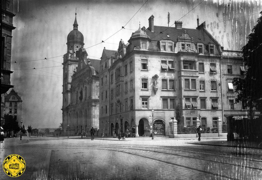 Am 21.07.1906 entstand dieses Bild der Josephskirche mit der ersten Trambahnstrecke aus der Augustenstraße in die Görresstraße.