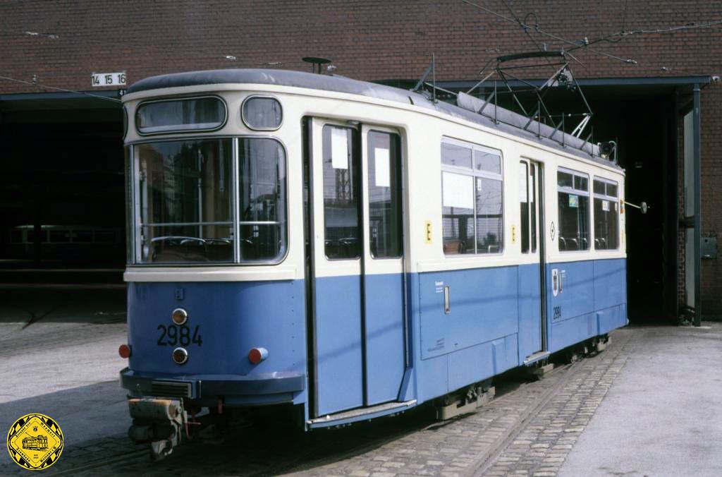 Nach dem Ausscheiden der M 3.64-Bahnhofswagen wurden die drei M 4.65-Triebwagen 2415, 2471 und 2423 in Bahnhofswagen mit den Nr. 2984 - 2986 umgenummert.