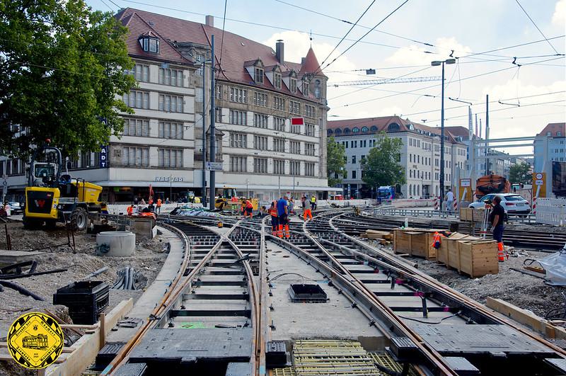 Wir schauen am 6.September 2020 aus der Dachauer Straße in Richtung Bahnhofplatz