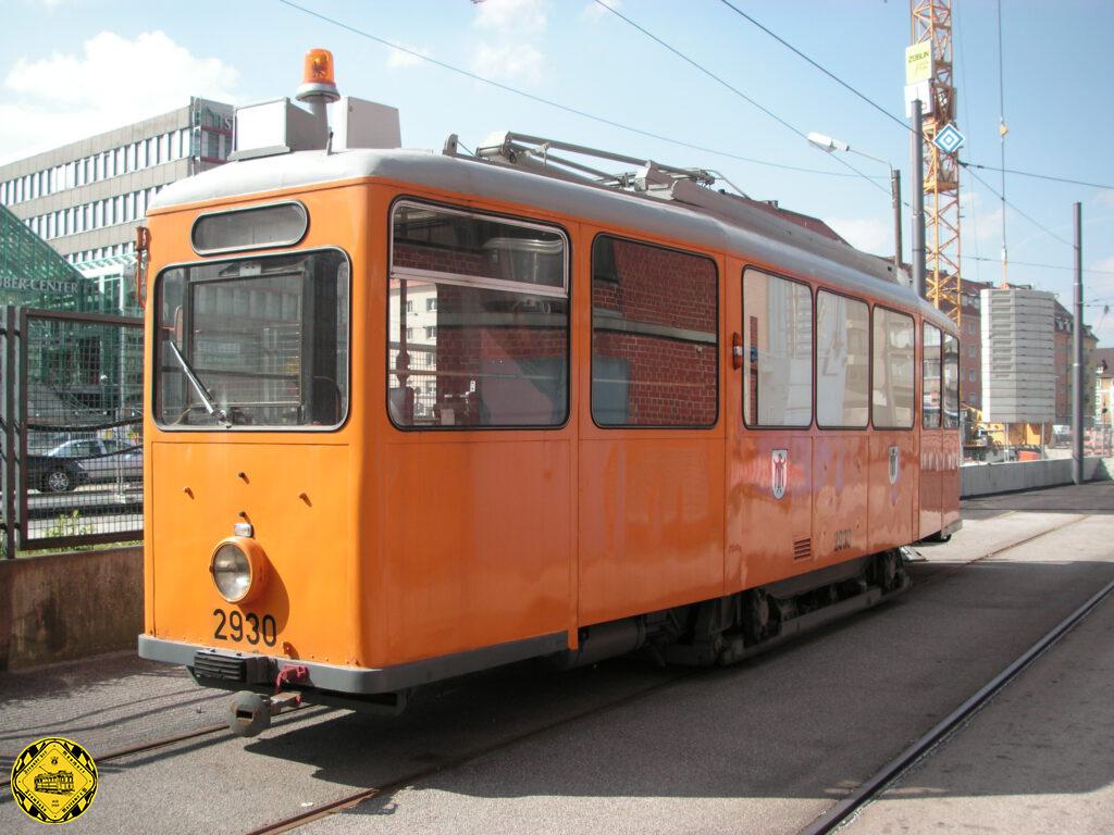 Da die alten Salzmühlenbeiwagen schon lange nicht mehr dem Stand der Technik entsprachen, wurden 1974 und 1975 die schon länger aus dem Einsatz zurückgezogenen, aber noch in betriebsbereiten Zustand befindlichen, Heidelberger Triebwagen J 2.30 Nr. 748 und 743 in Salzstreutriebwagen umgebaut.