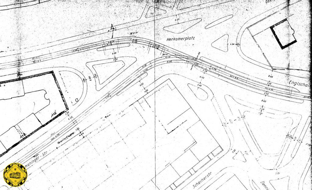 1960 wurden die Pläne einer Weiterführung der Trambahn über den Herkomerplatz hinaus umgesetzt. Dazu musste aber der Betrieb der Schleife unterbrechungsfrei weiterlaufen. Daher grub man die alten Schleifengleise aus, erhöhte sie mit Unterlegklötzchen etwas und schob die Schienen und Weichen der neuen Gleisführung einfach drunter. Danach spannte man die Oberleitung und in einer Nacht entfernte man die Schleifengleise und verschwenke die Schienen der Montgelasstraße und der Ismaningerstraße und am 7 Juni wurde die Verlängerung erstmals planmäßig befahren.