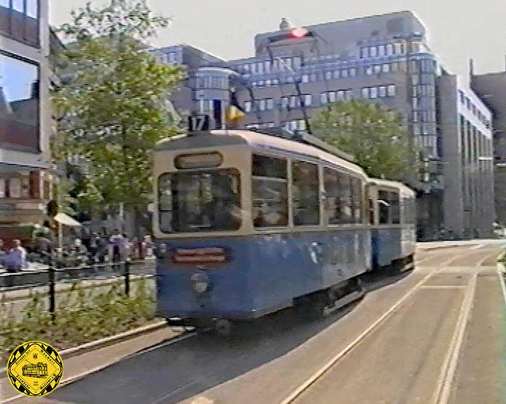 Nach fast 30 Jahren wird nach einer Bauzeit ab Mai 1995 am 1.6.1996 wieder die Strecke durch die Arnulfstraße zwischen Bahnhofplatz und Seidlstraße in Betrieb genommen für die Linie 17. Die alte Strecke wurde  am 6.3.1967 wegen S-Bahnbau aufgelassen.