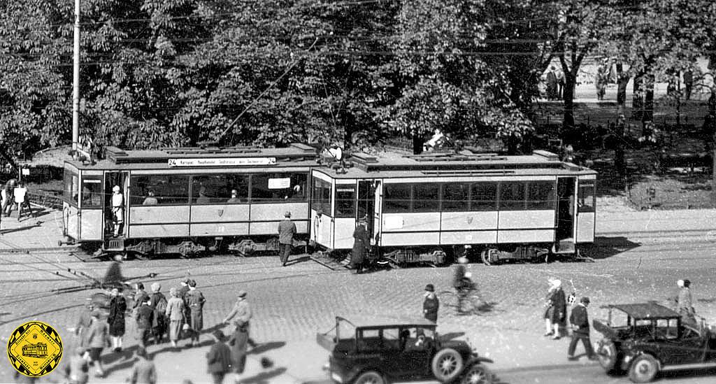 Die Linie 24 hatte vom 04.11.1935 bis 01.02.1940 seine Haltestelle am Isartorplatz.