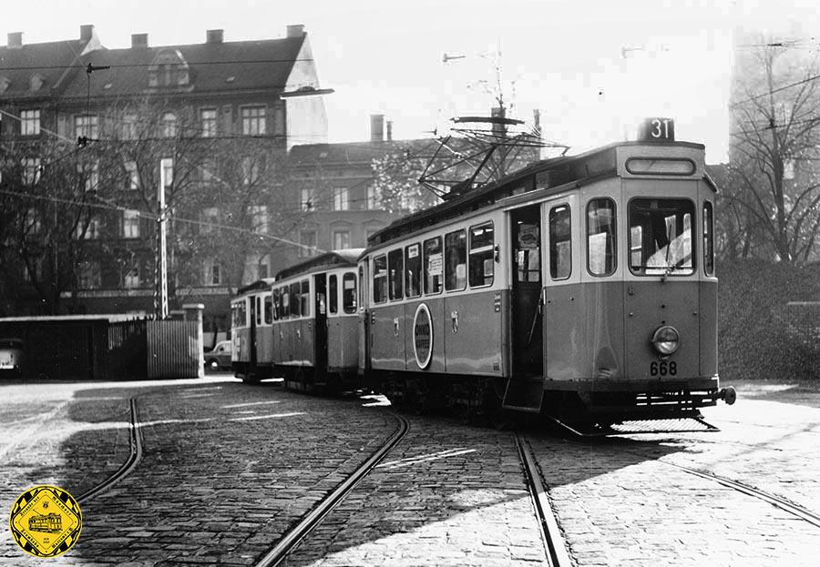 Die Linie 31 befuhr den Isartorplatz vom 17.10.1960 bis 09.04.1965 auf der Route Willibaldplatz nach Ramersdorf und zurück.