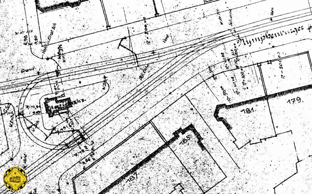 Am 8.11.1900 geht die nördlich vom Rotkreuzplatz gelegene Strecke ab Grünwaldpark durch die Waisenhausstraße und Dantestraße bis Westfriedhof mit einer Länge von 1506 m in Betrieb. Ab dem 13.11.1901 kommt dann noch die Schleife am Grünwaldpark um das neue Stationsgebäude herum dazu.