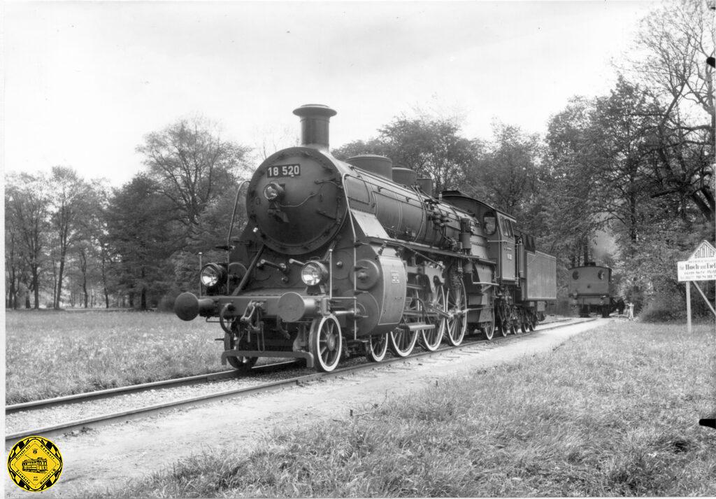Mehrere tausend Lokomotiven und Wagen sind über diese Strecke durch den Englischen Garten von Maffei ausgeliefert worden. 