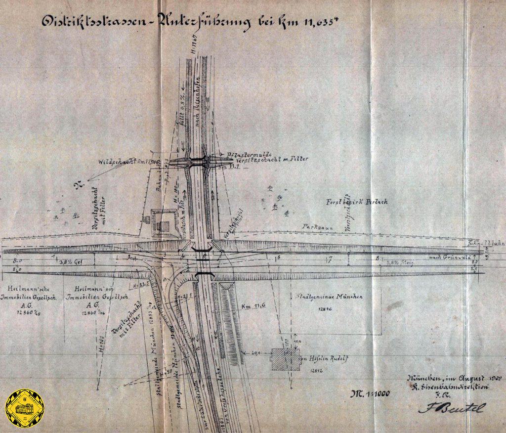 Letztlich wird es dann doch die anfangs angedachte einfach Unterführung mit einem abgetrennten Teil für die Schienen der Trambahnstrecke. Der Eisenbahndirektion war durchaus an dieser Brücke gelegen, denn die Strecke nach Deisenhofen wurde 2-gleisig ausgebaut und ein kreuzungsfreier Bahnbetrieb war auch im Sinne der bahn. Der Magistrat hat 25% der Kosten für die Unterführung zugeschossen als Anteil für die Nutzung der Trambahn. 