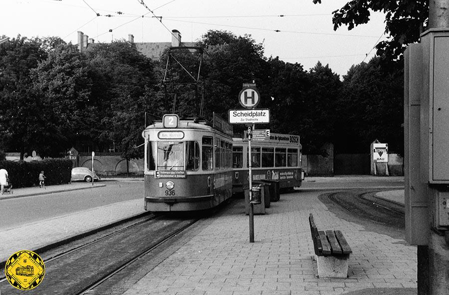 M4-Tw 936 auf der Linie 2 an der alten Schleife an der Endhaltestelle Scheidplatz im Juli 1971