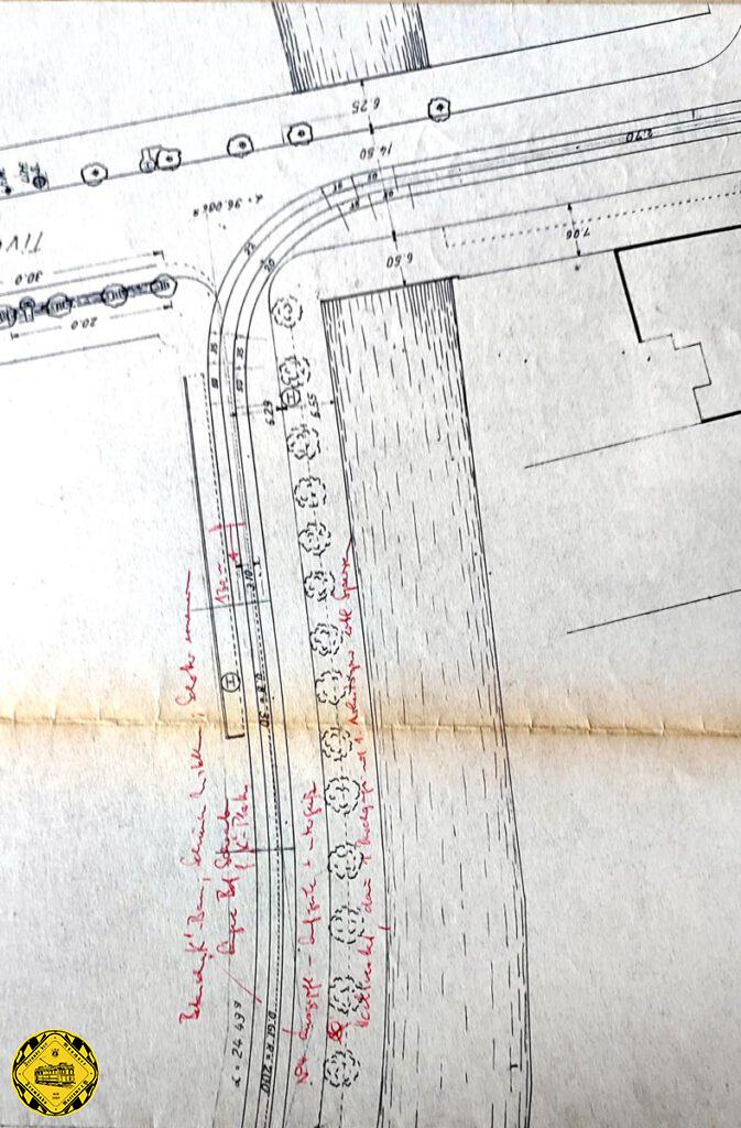 Die Theodorparkstraße dürfte echten Münchnern kein großer Begriff sein, aber am 11.8.1963 fotografierte Peter Wagner hier den M3 Triebwagen 777 stadteinwärts gleich neben der Tivolibrücke.