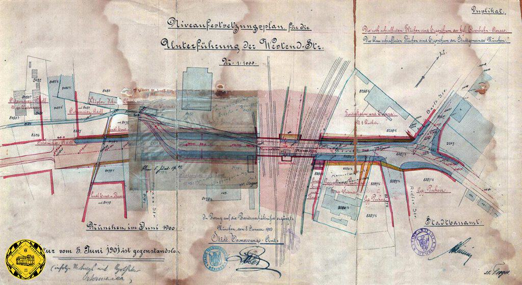 Es wurden umfangreiche neue Stadtplanungen in Richtung des Dorfes Kleinhadern katographiert. Allerdings brauchte dieser Ort eine Verkehrsanbindung und so begann die Planung einer Eisenbahnunterführung. Hier an dieser Stelle waren ea allerdings zwei Staatsbahntrassen, die zu unterqueren waren, die Verbindung Hauptbahnhof-Ostbahnhof nach Simbach und die Spange der Strecke Südbahnhof-Pasing. Allerdings strebte man nicht gleich eine große Bahnunterführung an, denn bei der Planung ergaben sich viele Probleme mit Grundstückseigentümern, die von einem Neubau betroffen wären. so plante man die Nordzufahrt zuerst als schmalen Weg.