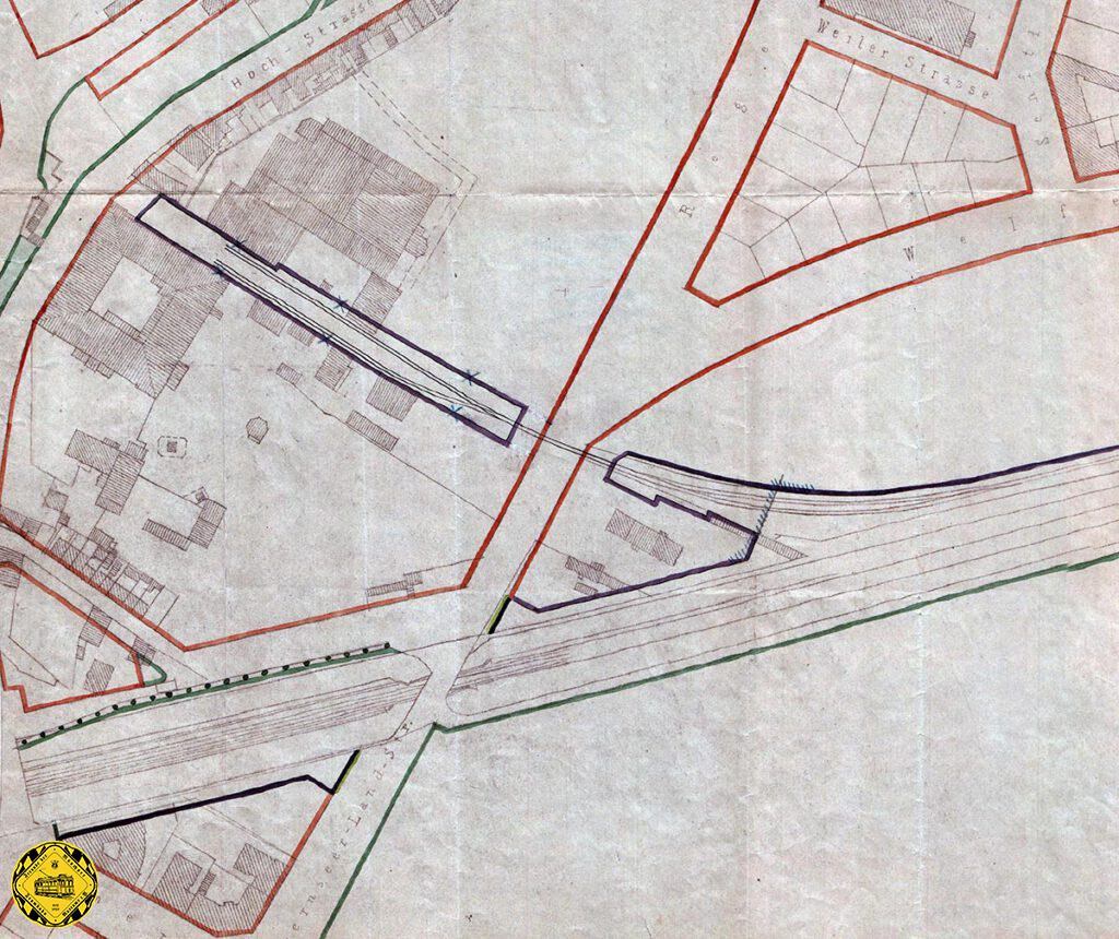 Diese Steinbrücke war zwar schmal und eng, hatte aber ein weitere wichtige Aufgabe: die führt ein Hauptrohr der Münchner Wasserleitung. Immer wieder wird in Plänen auf diese Tatsache hingewiesen.