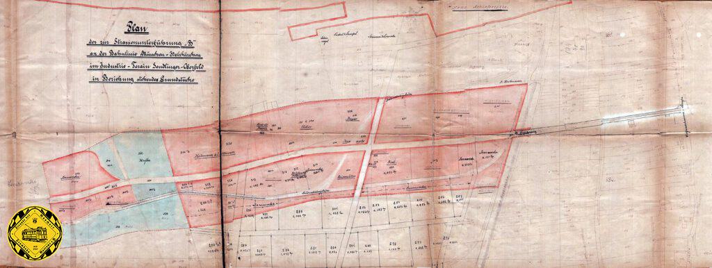 Der Katasteramts-Auszug des Sendlinger Oberfeldes zeigt die neuen Baulinien und damit die Entstehung der späteren Boschetsriederstraße. Die erste große Querstraße ist die projektierte Hofmannstraße, am Farbübergang auf cyan verläuft in etwas heute die Aidenbachstraße. Die 36 im Plan markierten betroffenen Grundstückseigentümer wurden am 31.Januar 1898 in einer Liste zusammengeführt und durchkalkuliert und schließlich kam der Betrag von 29 Pfennigen pro qm heraus, der als "Unterführungsabgabe" die geforderten 85.000 Mark Brücken-Summe ergeben soll.
Ich habe kein anderes Bauwerk bisher in München gefunden, das so von Privatleuten gemeinschaftlich finanziert wurde. Die Isarwerke haben dabei die Rolle übernommen, die einzelnen Verpflichtungserklärungen van allen 36 betroffenen Grundstücksbesitzern einzuholen.
Am 24.Februar 1898 bestätigt das Bezirksbauamt, dass nun der Vertrag mit der Generaldirektion der Staatsbahn erstellt werden kann, wenn der Betrag von 85.000 Mark als Sicherheit von den Isarwerken hinterlegt sei.