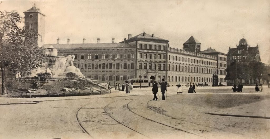 1900 Lenbachplatz